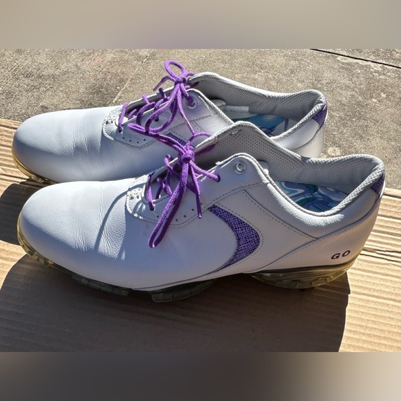 FootJoy Shoes - FootJoy Golf Shoes great condition well taken care of!! Sz 8.5